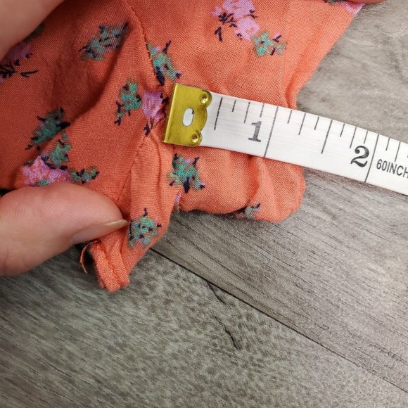 Kimchi Blue Romper Womens Small Orange Floral Sleeveless Smocked Pockets UO - Picture 7 of 11